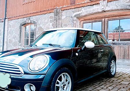 Mini Cooper TÜV 02/26 Unfallfrei 8fach bereift