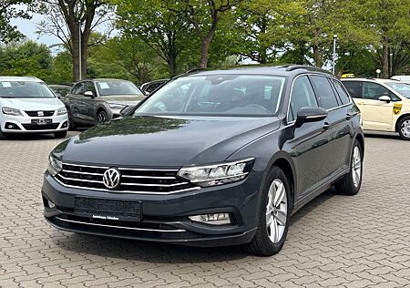 VW Passat Volkswagen Variant 2.0 TDI Business °Panorama°R-Kam°