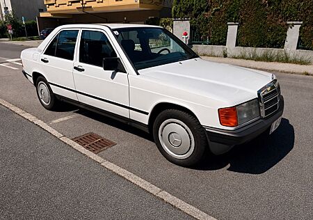 Mercedes-Benz 190 D mit nur 38.776 km
