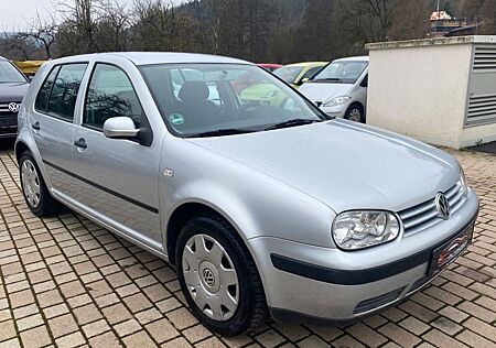 VW Golf Volkswagen 1.6 Automatik EDITION*Klima*wenig KM*