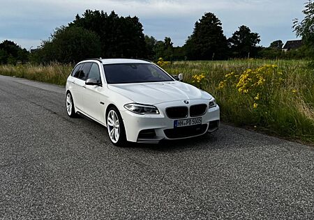 BMW M550d xDrive Touring A M