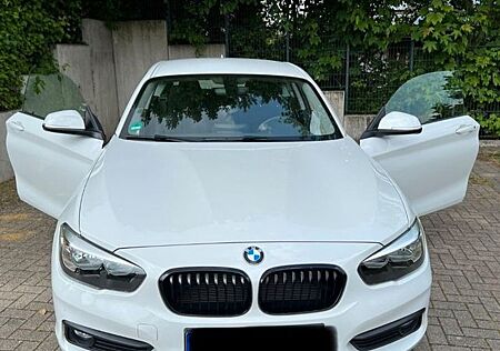 BMW 118i -
