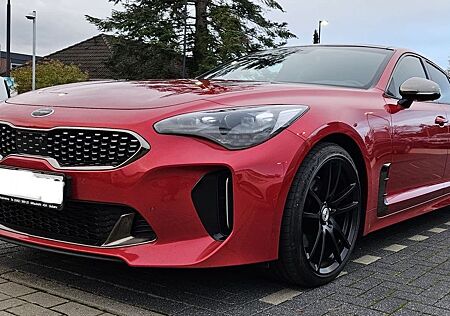 Kia Stinger 2.2 CRDi AWD GT Line, 360 Grad, Pano