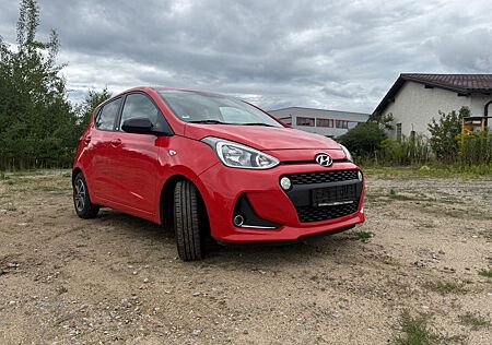Hyundai i10 1.0 YES! Sitzheizung TOP