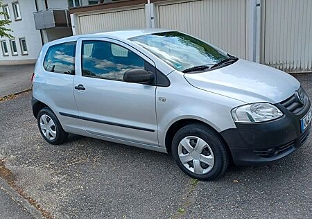 VW Fox Volkswagen 1.4 -NEU TÜV NEU ZAHNRIEMEN 4-Zylinder