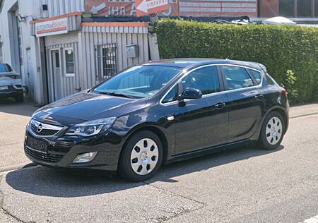 Opel Astra J Lim. 5-trg. Sport