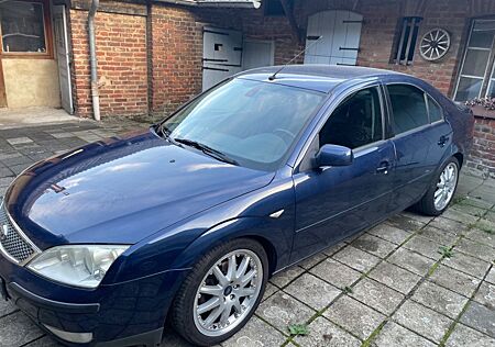 Ford Mondeo 2,2TDCi Ambiente Ambiente