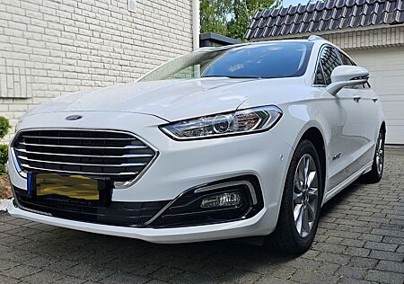 Ford Mondeo Turnier 2.0 Ti-VCT Hybrid Titanium, TÜV 06/2027