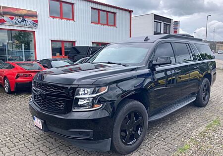 Chevrolet Suburban LTZ Customumbau 4x4- TV+Bar+Einzelsitze