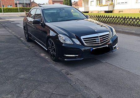 Mercedes-Benz E 300 E 350 CDI AVANTGARDE AMG Paket