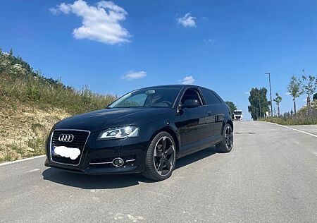Audi A3 2.0 TDI (DPF) Ambiente Ambiente