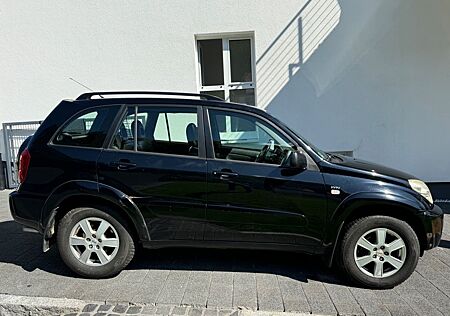 Toyota RAV 4 2.0-l-VVT-i 4x4 Automatik Leder Tempomat