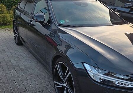 Volvo V90 D5 AWD R-Design Harman Kardon Head Up