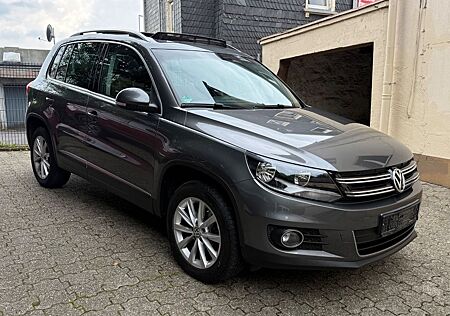 VW Tiguan Volkswagen Sport & Style BMT 4Motion Panorama Dach