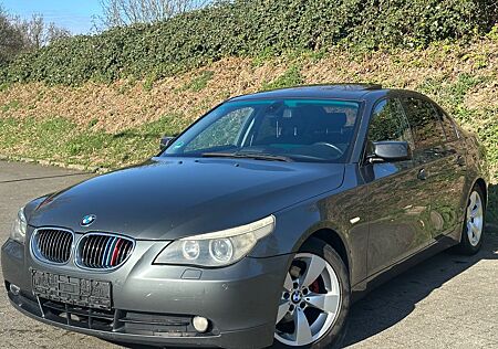 BMW 523i Lim * MULTI* SCHIEBEDACH * CARBON* HU01-26