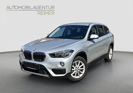 BMW X1 sDrive18i~1.Hand~Scheckheft~PDC~Alu