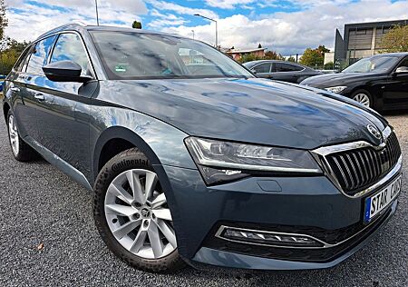 Skoda Superb Combi Style 4x4 2.0 TSI DSG ACC LED AHK