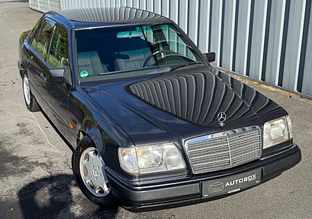 Mercedes-Benz 200 gebraucht kaufen Mercedes-Benz 200 200E *KLIMA*H-KENZ.*OLDTIMER*124TKM*