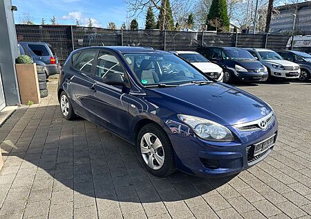 Hyundai i30 Classic+Winterräder+