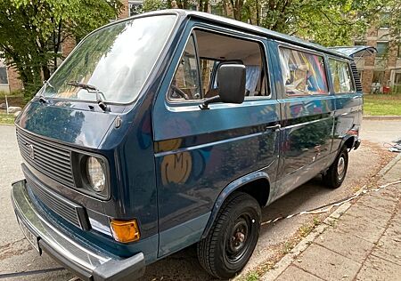 VW T3 Caravelle Volkswagen Zuverlässiger T3, sehr gut in Schuss