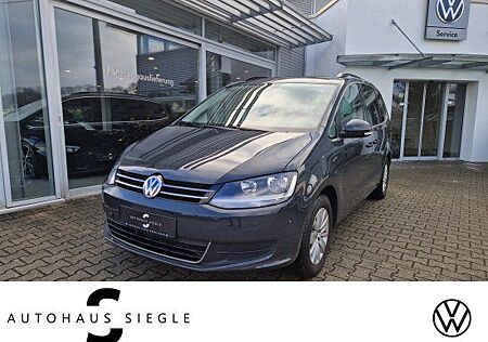 VW Sharan Volkswagen 2.0 TDI Comfortline Navigation Parktronic