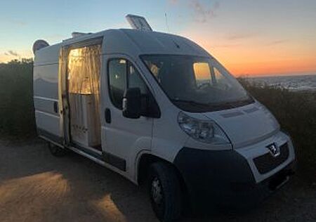 Peugeot Boxer Camper ( 191 000 km neuen Austauschmotor)