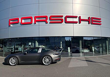 Porsche 992 Targa 4