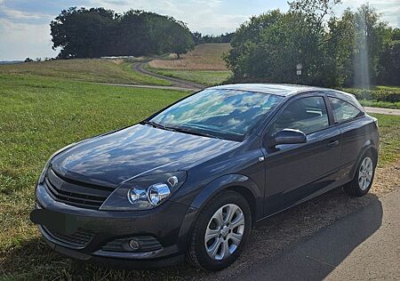 Opel Astra GTC 1.6 Twinport 77kW GTC