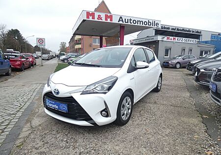 Toyota Yaris Hybrid Basis TÜV Neu & Garantie