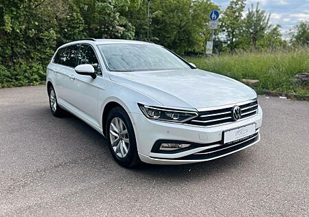 VW Passat Variant Volkswagen Business 2.0 TDI/KAM/SCR/DSG/1.H