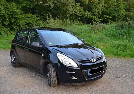 Hyundai i20 1.2 FIFA WM Edition Klima