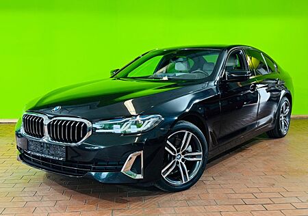 BMW 520 d Luxury Ahk Laser Head-Up Schiebedach H&K