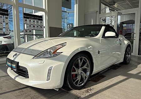 Nissan 370Z Roadster Pack NAVI+BOSE+RÜCKFAHRKAMERA