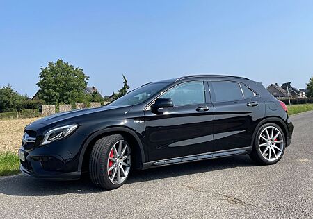 Mercedes-Benz GLA 45 AMG Mercedes-AMG GLA 45 4MATIC DCT Me...
