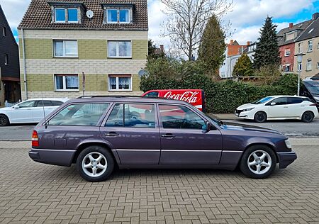 Mercedes-Benz 220 220TE Automatik/Klima