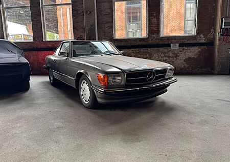 Mercedes-Benz SL 560 gebraucht kaufen Mercedes-Benz SL 560 . Tüv. Neu