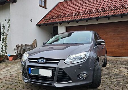 Ford Focus 1,6 EcoBoost 110kW Titanium Titanium