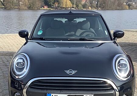 Mini One Cabrio Enigmatic Black (Blauschwarz)