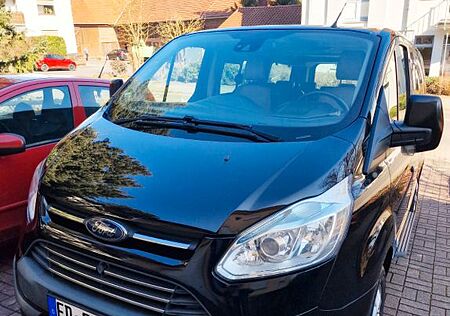 Ford Tourneo Custom Titanium