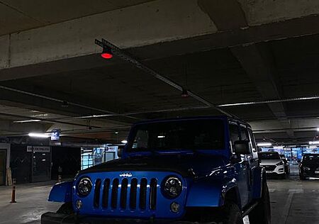 Jeep Wrangler 2.8l CRD Unlimited Sahara Automatik...