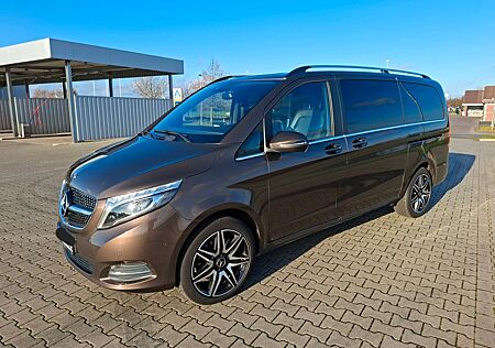Mercedes-Benz V 250 d Aut. AHK 7 Sitze, 2 el. Schiebetüren