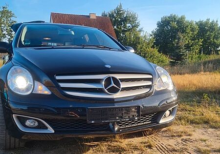 Mercedes-Benz R 350 4MATIC -