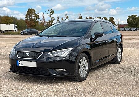 Seat Leon ST 1.6 TDI LED*SHZ*AHK*NAVI*Temp*ZaRi