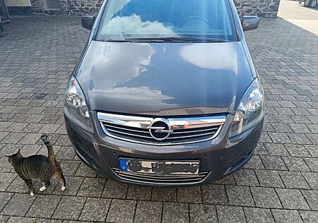 Opel Zafira 1.8 Design Edition Klima 8 Fach Bereifung