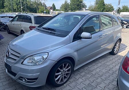 Mercedes-Benz B 150 - KLIMA TEILLEDER EL.FENSTER