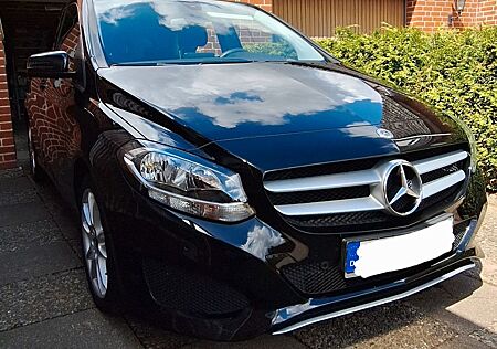 Mercedes-Benz B 180 d -