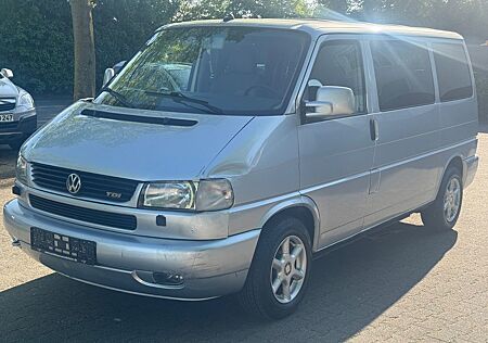 VW T4 Caravelle Volkswagen 2.5 TDI*BEHINDERTENGERECHT*RAMPE*