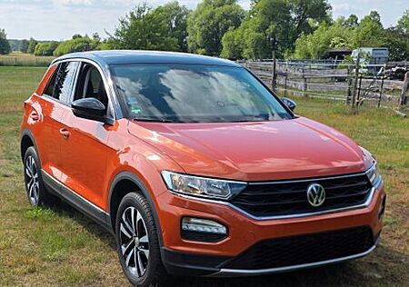 VW T-Roc Volkswagen 2.0 TDI SCR DSG IQ.DRIVE IQ.DRIVE