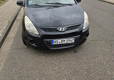 Hyundai i20 1.2 Style Rentnerauto wenige KM