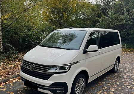 VW T6 Multivan Volkswagen T6.1 Multivan Generation six m. Neuwag. Garan